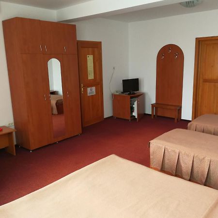 Hotel Lotus Arad Eksteriør bilde