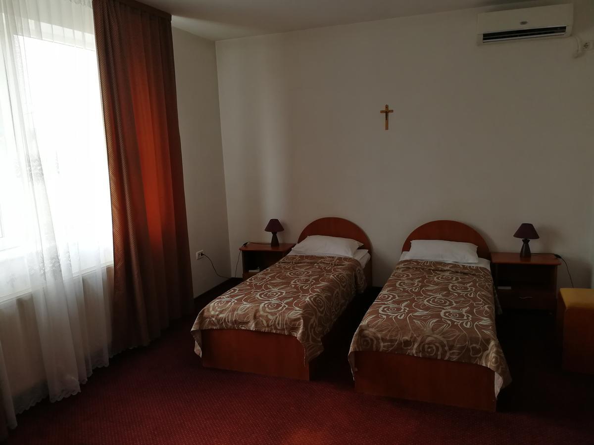 Hotel Lotus Arad Eksteriør bilde