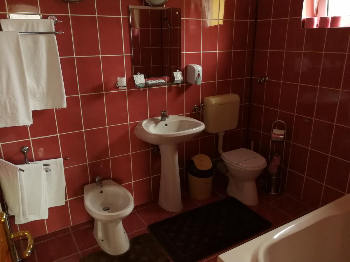 Hotel Lotus Arad Eksteriør bilde