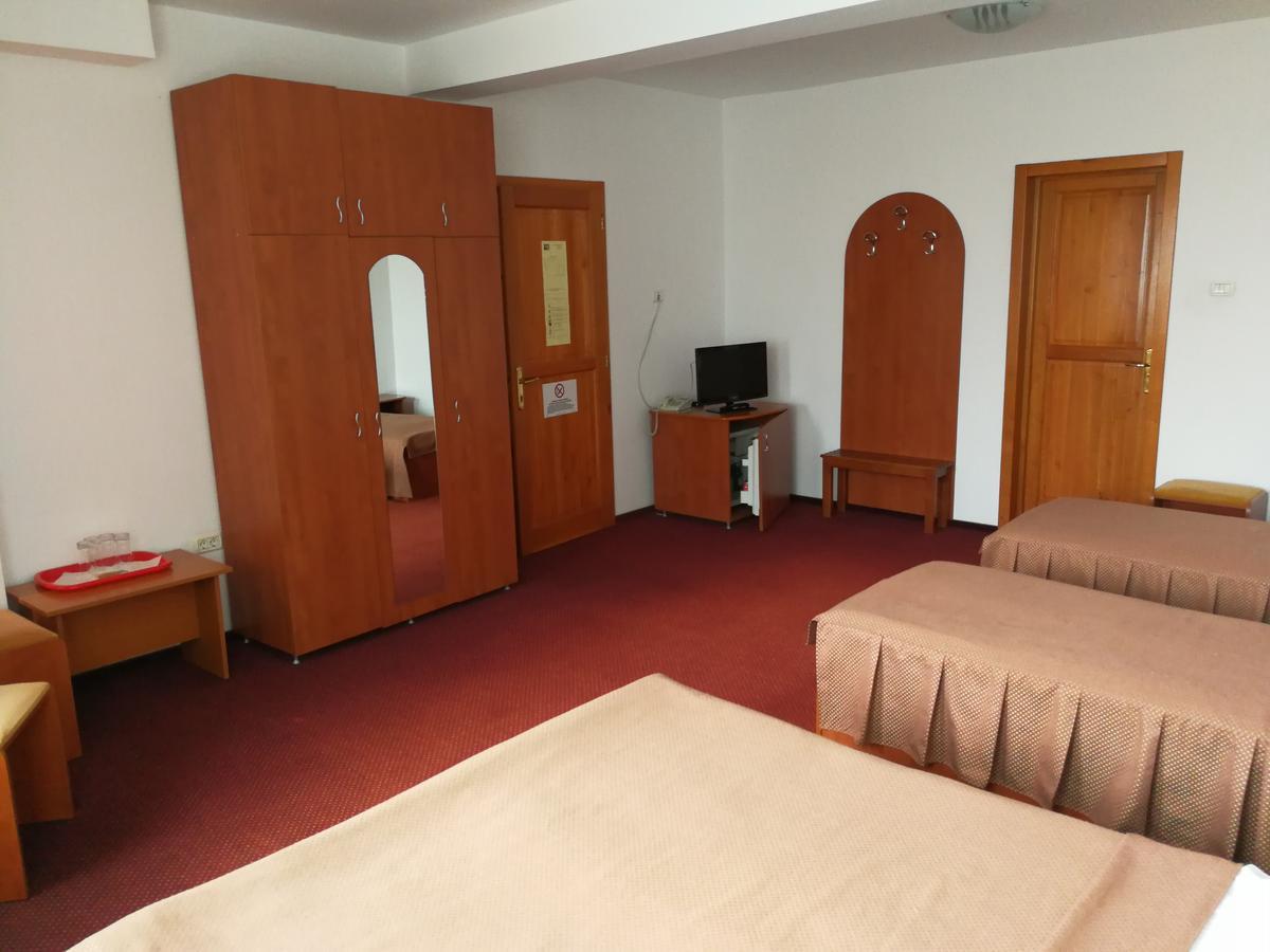 Hotel Lotus Arad Eksteriør bilde